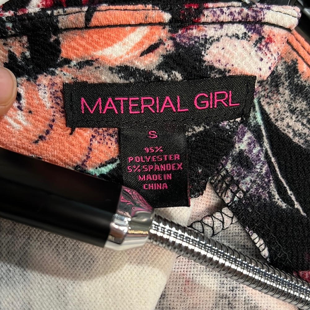 Material Girl Floral Patterned Split Side Asymmet… - image 6